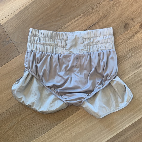 Altar’d State Revival High Waisted Athletic Shorts in Gray Shimmer Size Medium - Picture 9 of 13